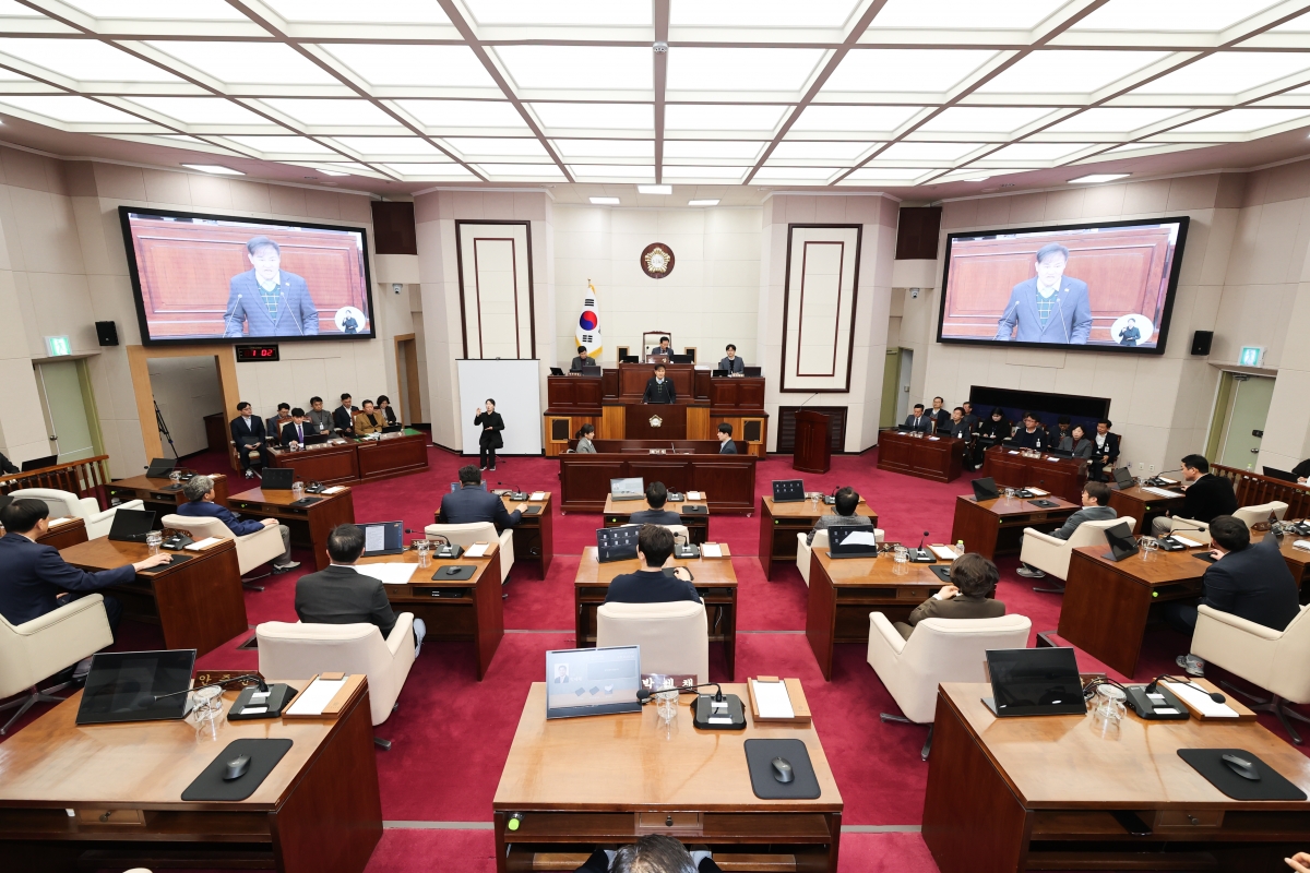 20260317-012[AMG_8289-1-제294회 임시회 제2차 본회의시 김재우 의원 5분 자유발언.JPG