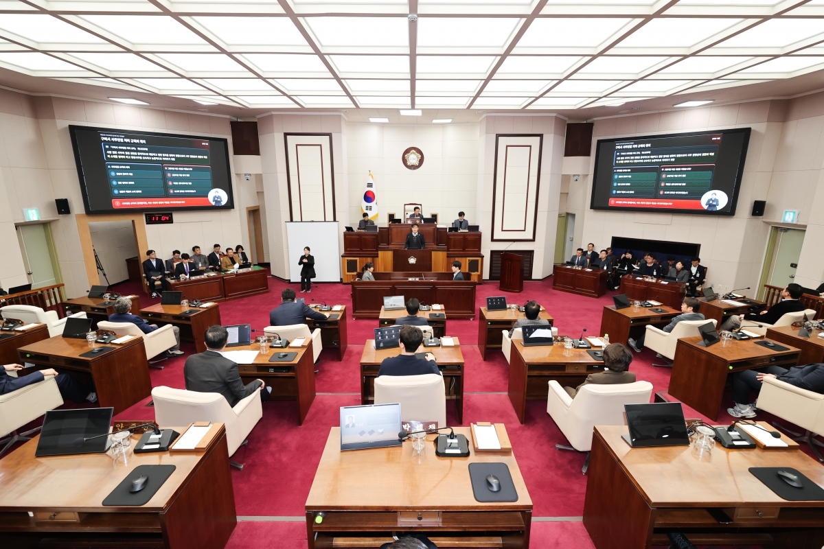 20260317-014[AMG_8294-1-제294회 임시회 제2차 본회의시 김재우 의원 5분 자유발언.JPG