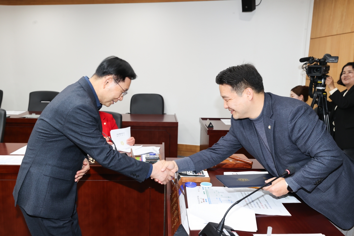 20260317-034[AMG_8362-1-제294회 임시회 제3차 인사청문특별위원회 활동.JPG