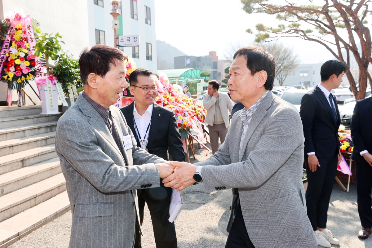20260328-002[AMG_9310-1-구미스포츠클럽 축구단 U15, U18 창단식.jpg