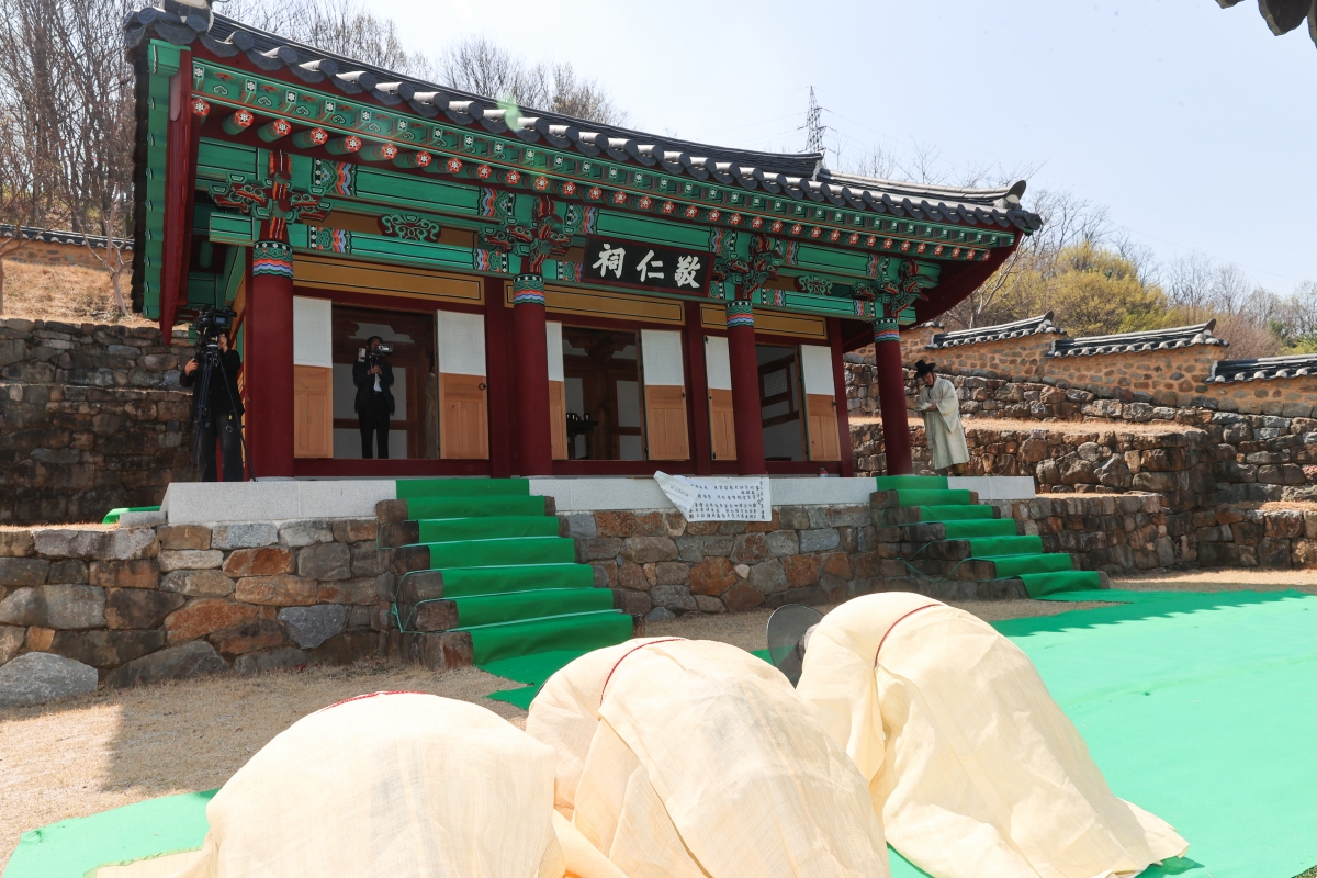 20260402-039[AMG_9516-1-왕산허위선생 단신 171주기 춘계 향사.JPG