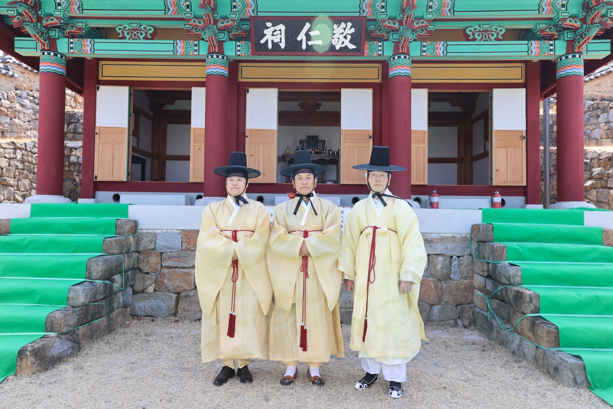20260402-047[AMG_9536-1-왕산허위선생 단신 171주기 춘계 향사.JPG