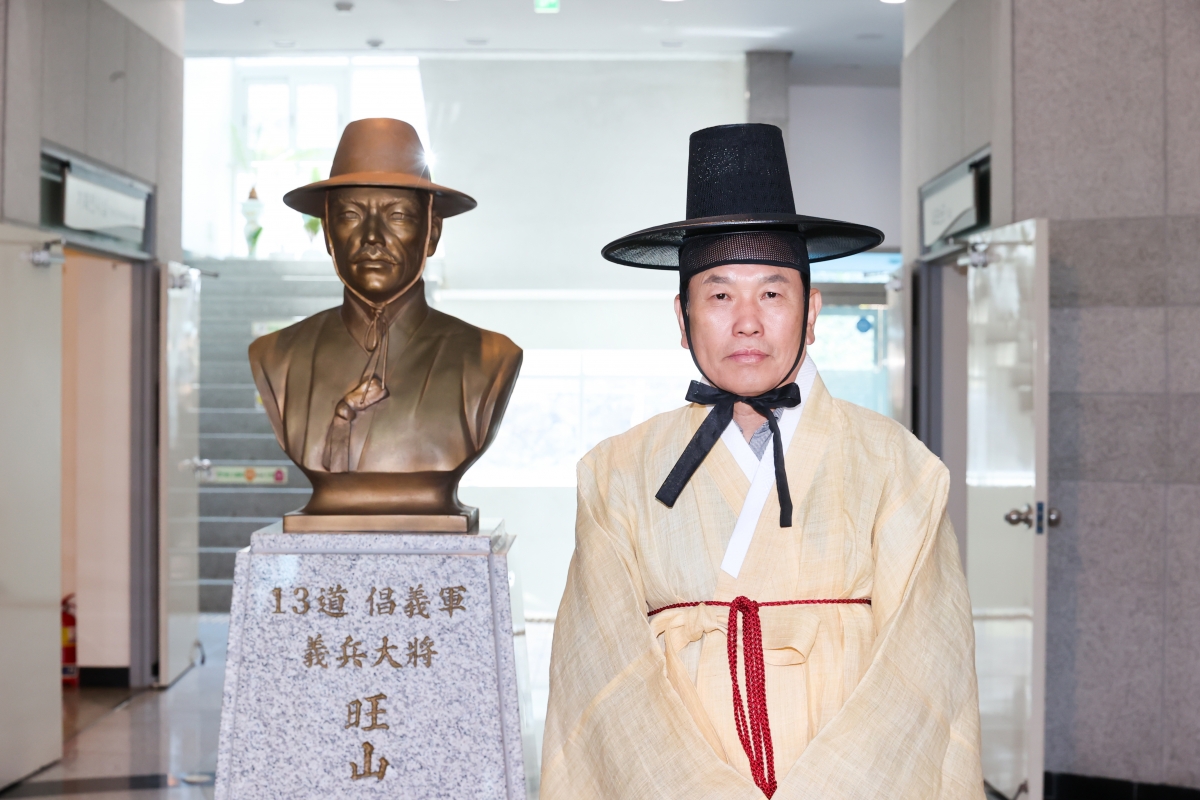 20260402-004[AMG_9413-1-왕산허위선생 단신 171주기 춘계 향사.JPG