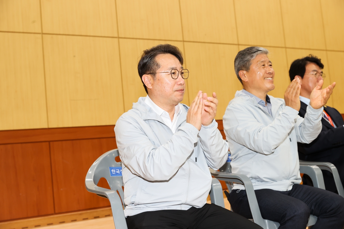 20260403-093[AMG_9916-1-제64회 경북도민체전 구미시의회 격려방문.JPG