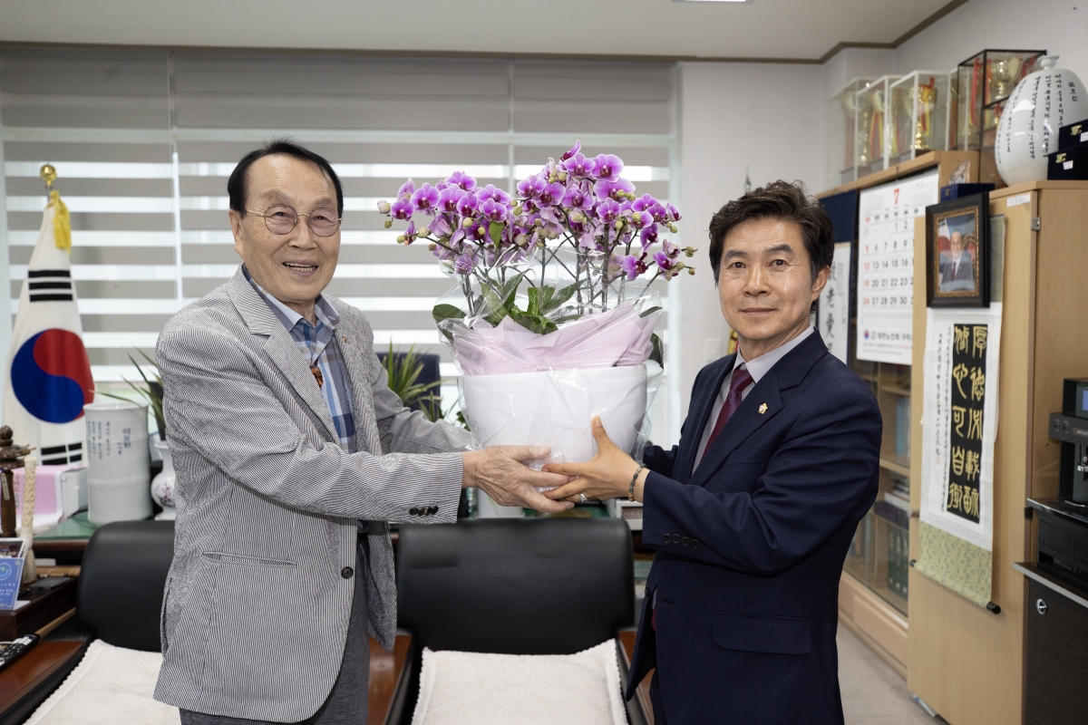 2026.07.08_대한노인회 구미시지회 방문_017.JPG