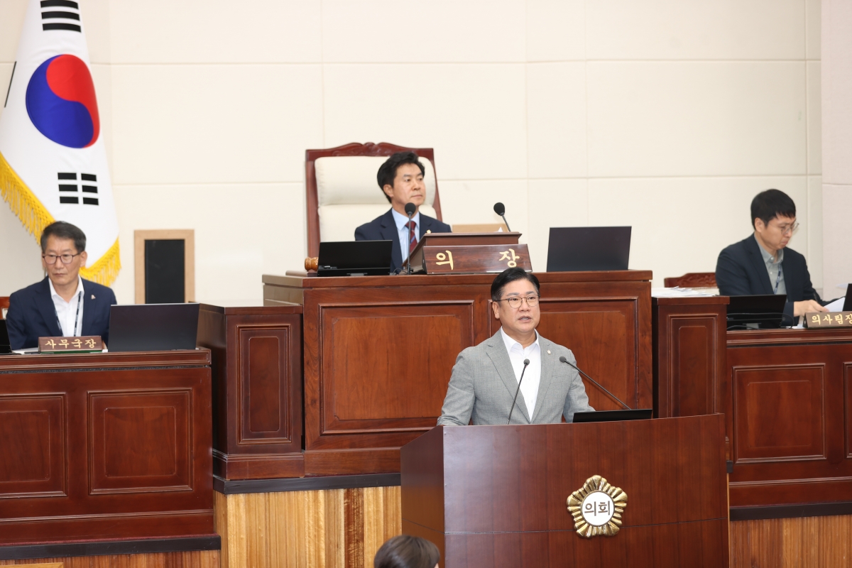 2026.07.27_제298회 임시회 제2차 본회의_006.JPG