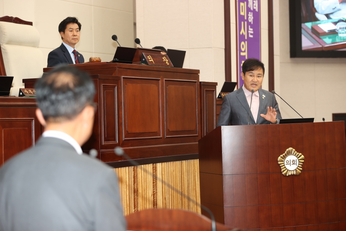 2026.07.27_제298회 임시회 제2차 본회의_019.JPG