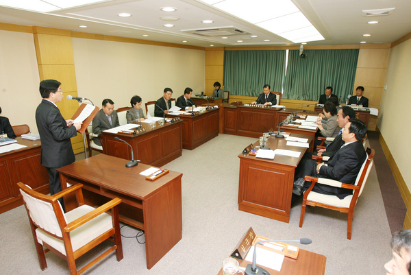 제120회 임시회 의회운영위원회 활동
