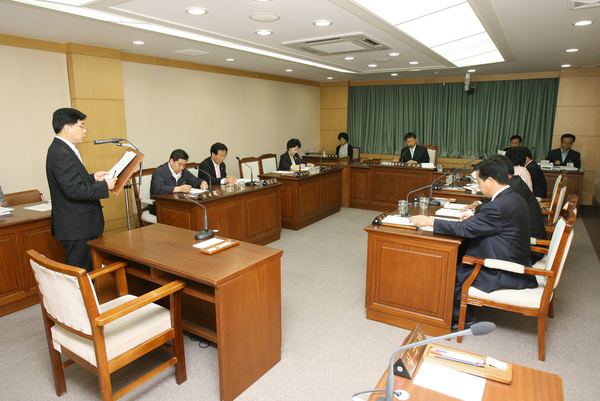 폐회중 의회운영위원회 활동