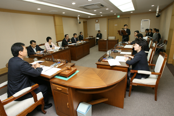 폐회중 의회운영위원회 활동