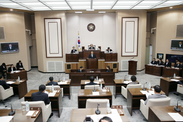 제145회 임시회 제1차 본회의