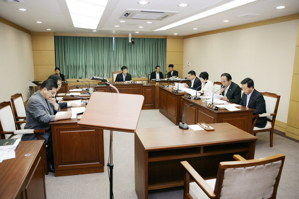 제145회 임시회 의회운영위원회 활동