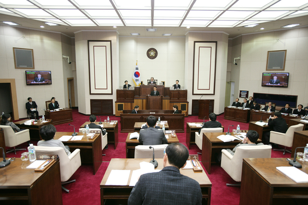 제175회 임시회 제2차 본회의