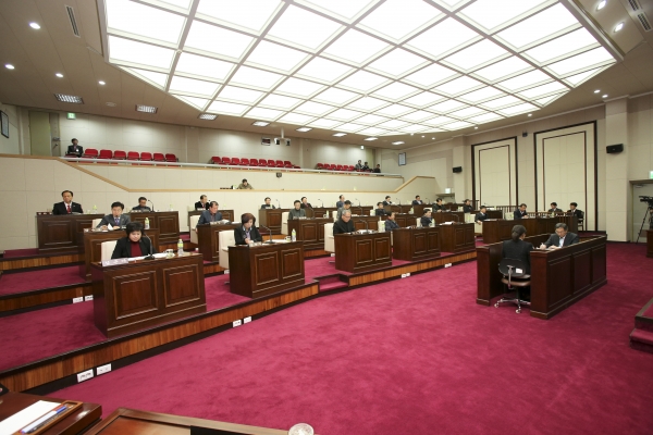 제200회 정례회 제2차 본회의 활동