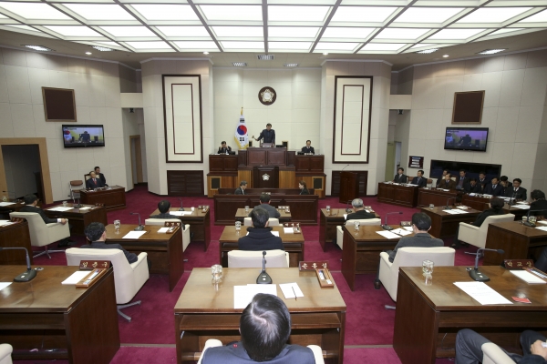 제201회 임시회 제1차 본회의 활동