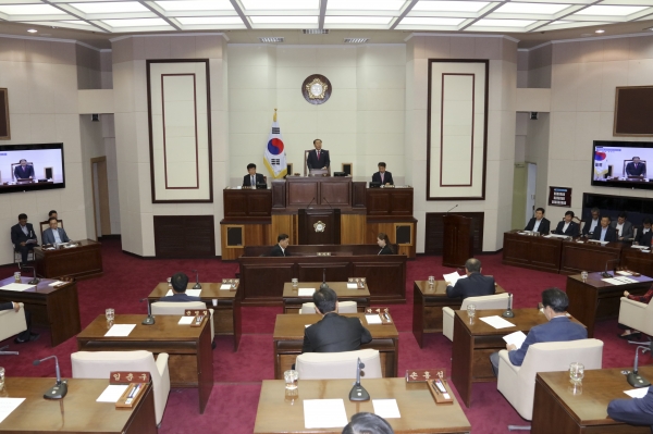 제208회 임시회 제1차 본회의 활동