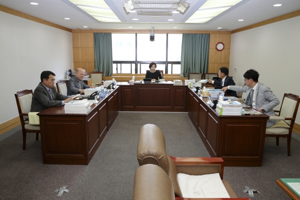 2016 회계연도 결산검사위원 활동