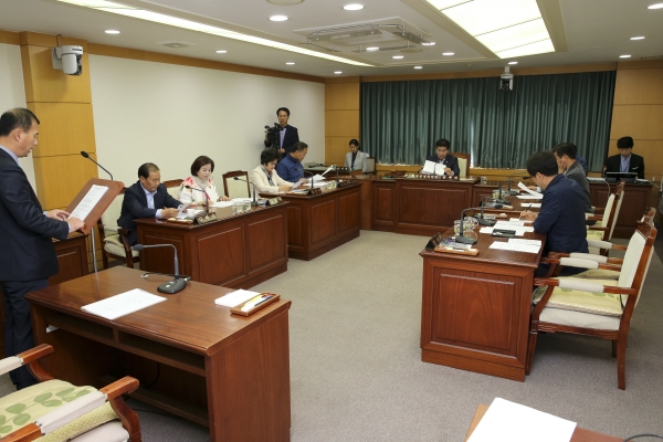 폐회중 의회운영위원회 활동
