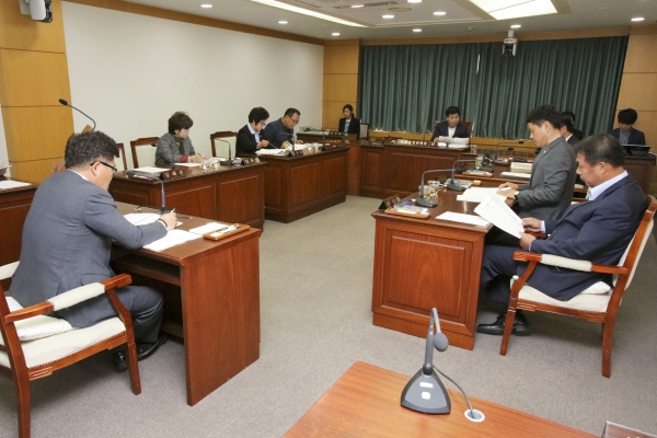제217회 임시회 의회운영위원회 활동