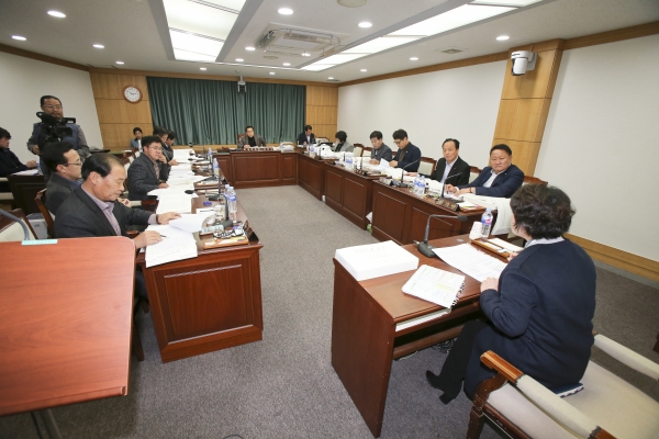 제218회 정례회 예산결산특별위원회 활동