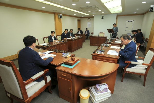 폐회중 의회운영위원회 활동