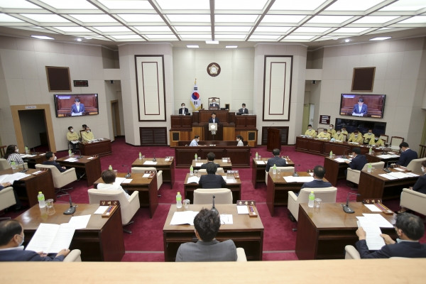 제242회 임시회 제2차 본회의 활동