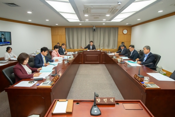 제281회 임시회시 의회운영위원회 활동