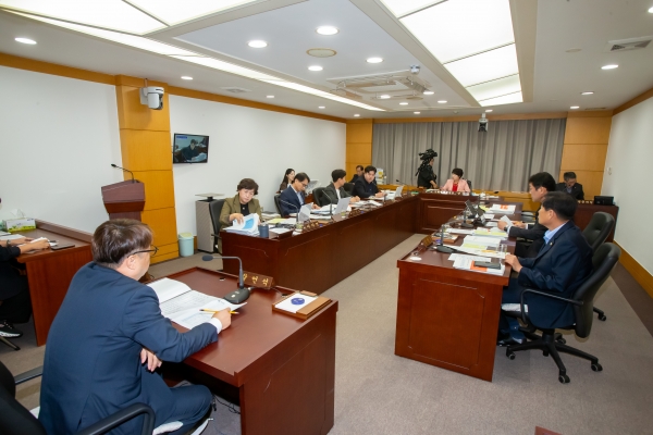 제281회 임시회시 기획행정위원회 활동