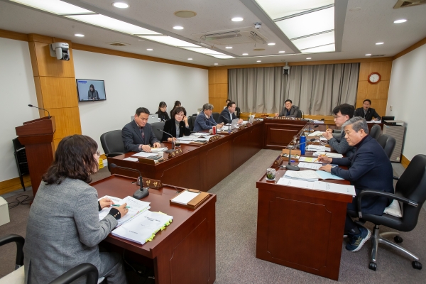 제283회 임시회시 산업건설위원회 조례안 심사활동