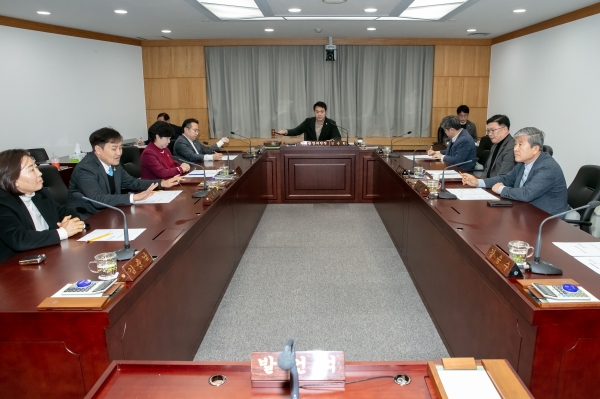 폐회중 의회운영위원회 활동