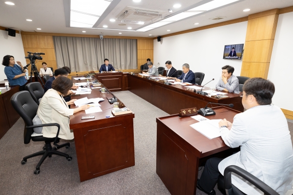 제290회 임시회시 의회운영위원회 활동